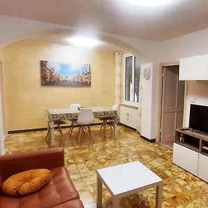 https://le-case-di-elisa-4.hotelitalianriviera.com